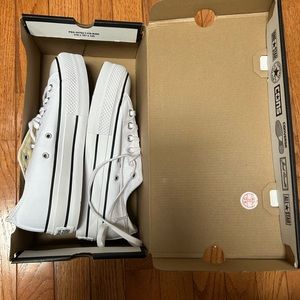 Converse Platform Lop Top Sneaker